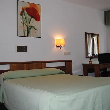 Hostal Palas 3*