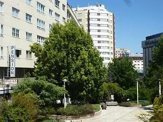 帕拉斯酒店 招待所 3*